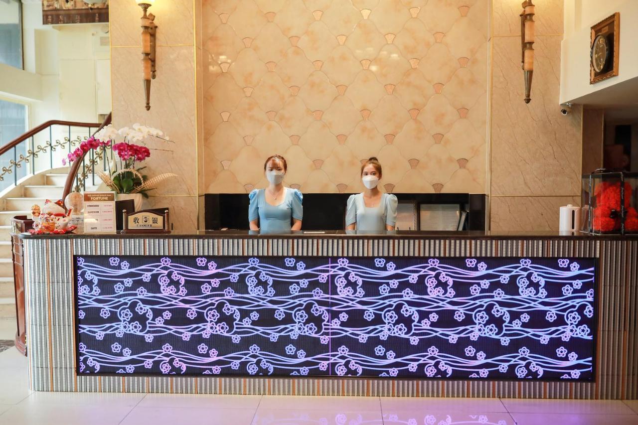 700 Fortune Hotel 2*